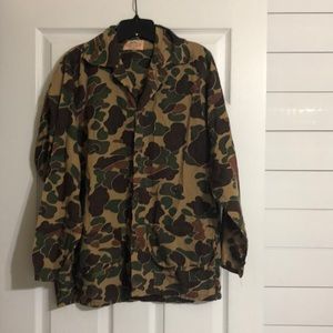 Men’s “Camo” Button Up 🌻